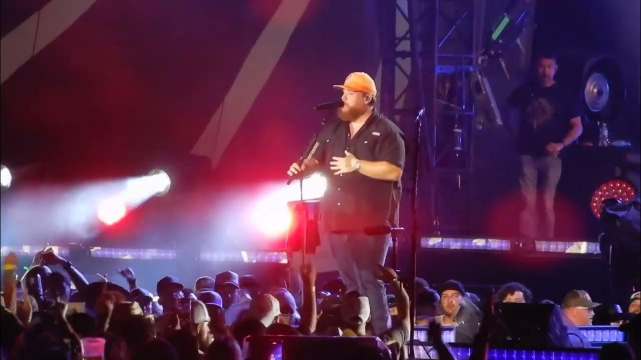 Houston We Have A Problem Luke Combs Houston, We Have A Problem Luke Combs Raymond James Stadium Tampa, FL 7