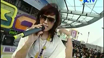 Melinda - Cinta Satu Malam - YouTube.flv Melinda - Cinta Satu Malam - YouTube.flv