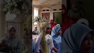 Here Comes the Bride #thevetpreneurvoice #indonesia #wedding #sunda #sundanese #pernikahansunda