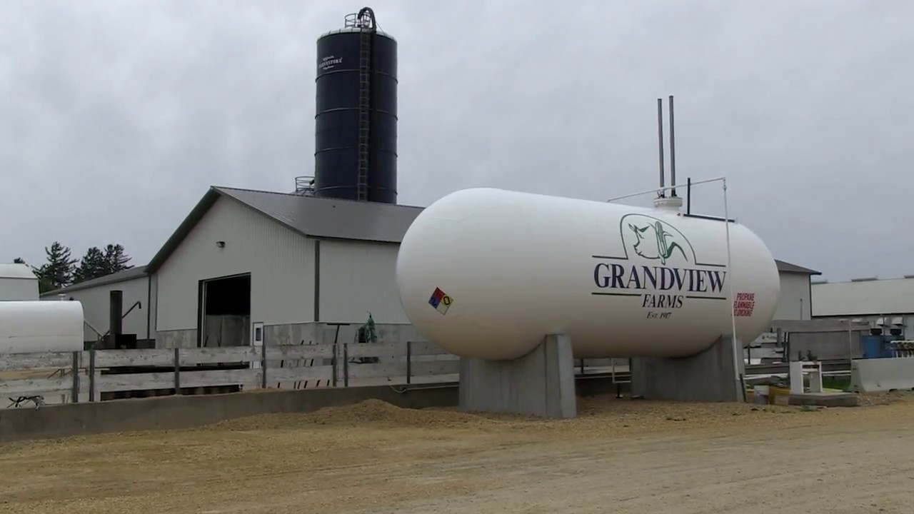 Customer Profiles Grandview Farms Eldridge, Iowa YouTube
