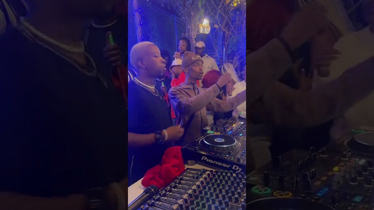 Pcee & Justin99 Crazy Dance moves 