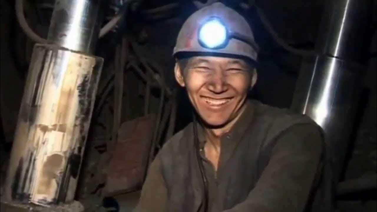 Шахтеры песня. Шахтеры песня. Шахтеры песня. С днем донецка с днем шахтера. Гимн шахтеров.