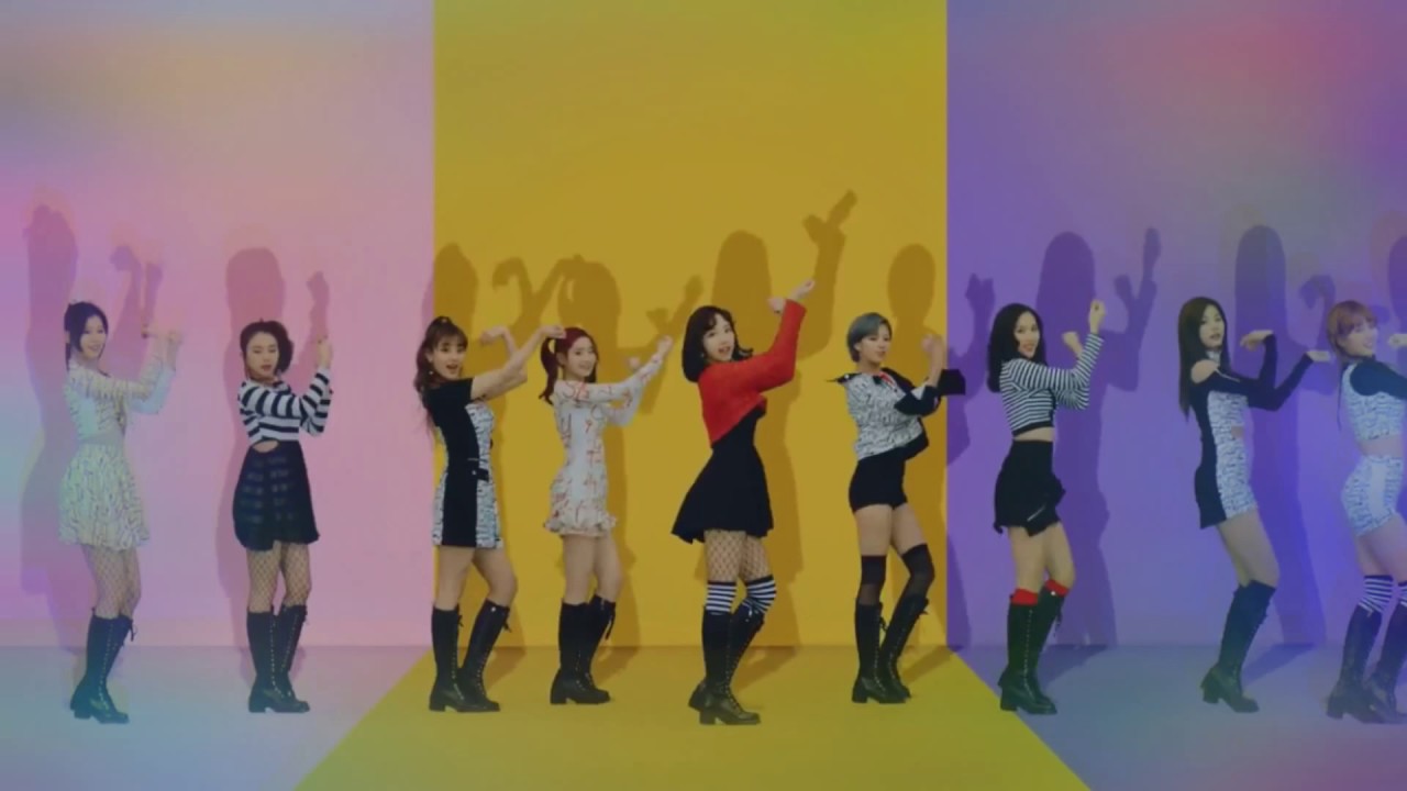 TWICE knock knockライブに来てるみたい！(イヤホン推奨！)