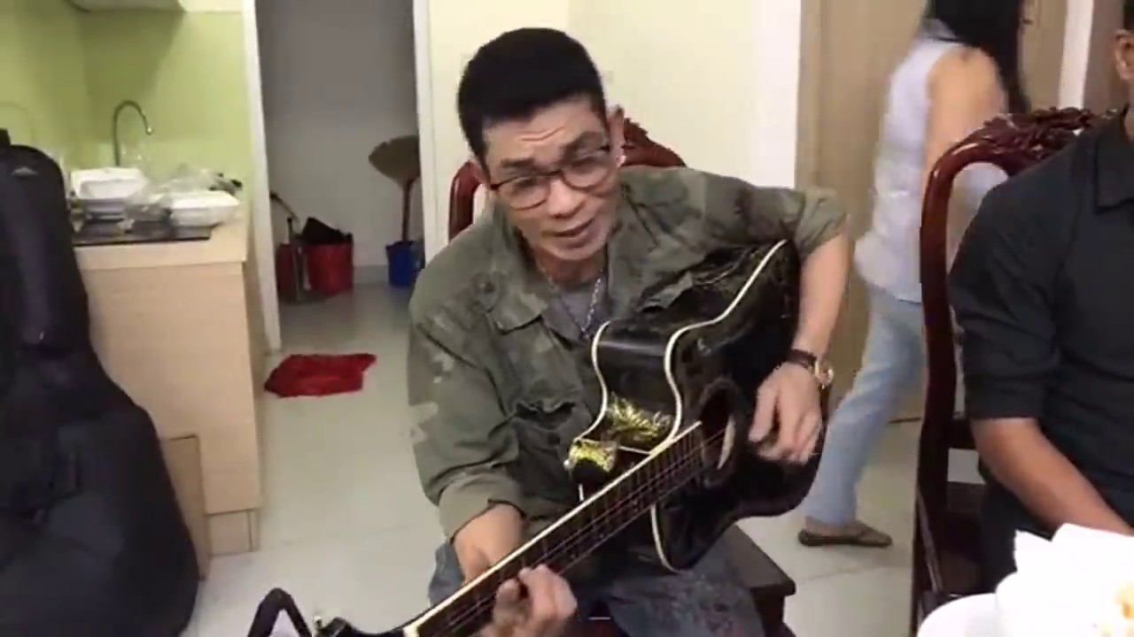 Chuyện Chúng Mình - trình bày nhạc sĩ, ca sĩ Chế Phi