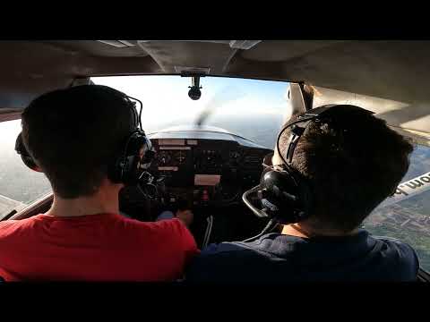 Curso Piloto de Aviao ( Voo celio 1)