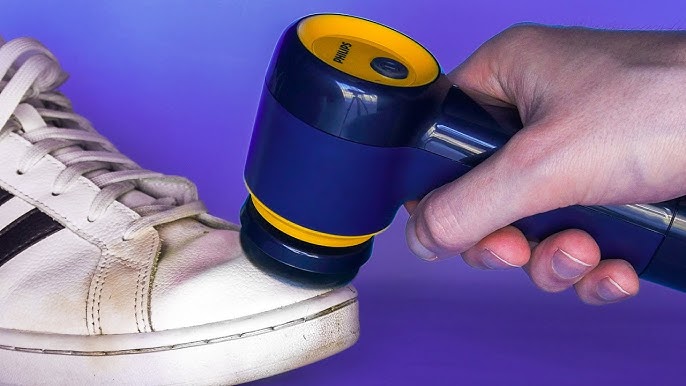 COMMENT J'AI PU VIVRE SANS CA?! 🤯LE CRASH TEST DU PHILIPS SNEAKER CLEANER!  🤩 