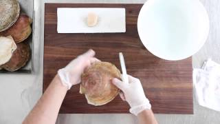 How to Shuck a Scallop