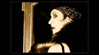 JILL TRACY - WHERE SHADOWS FALL