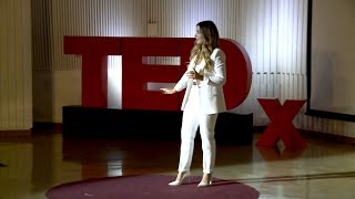 “Cómo ser emprendedor/a de tu vida” | Belen Soto | TEDxUAIViña