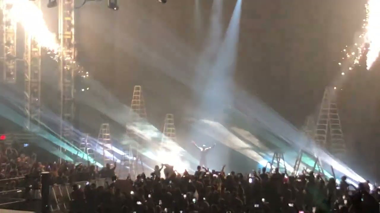 WWE Money in the Bank 2022 Bobby Lashley Entrance (Live)