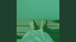 Simplistic Backdrops for Facials