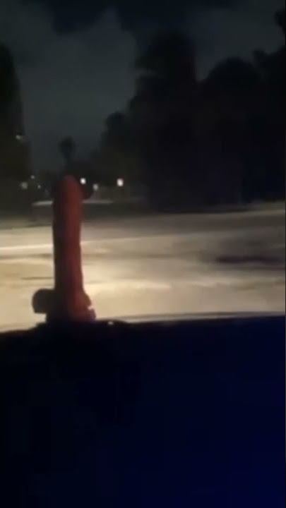 HOOD DILDO