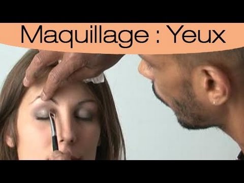 Vidéo: Comment se maquiller les yeux bleus (avec photos)