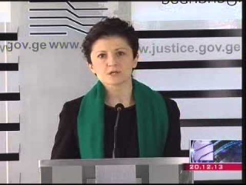 პედაგოგები პირადობის მოწმობებს უფასოდ მიიღებენ