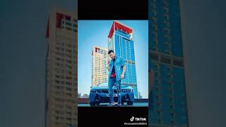 Enes Batur Fotoğrafları