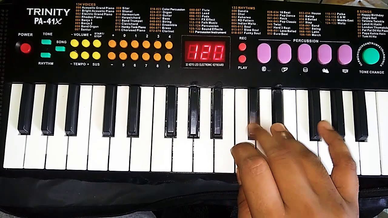 Hich Kay Ti Gori Gori Por  Koligeet song  keyboard by Sameer 