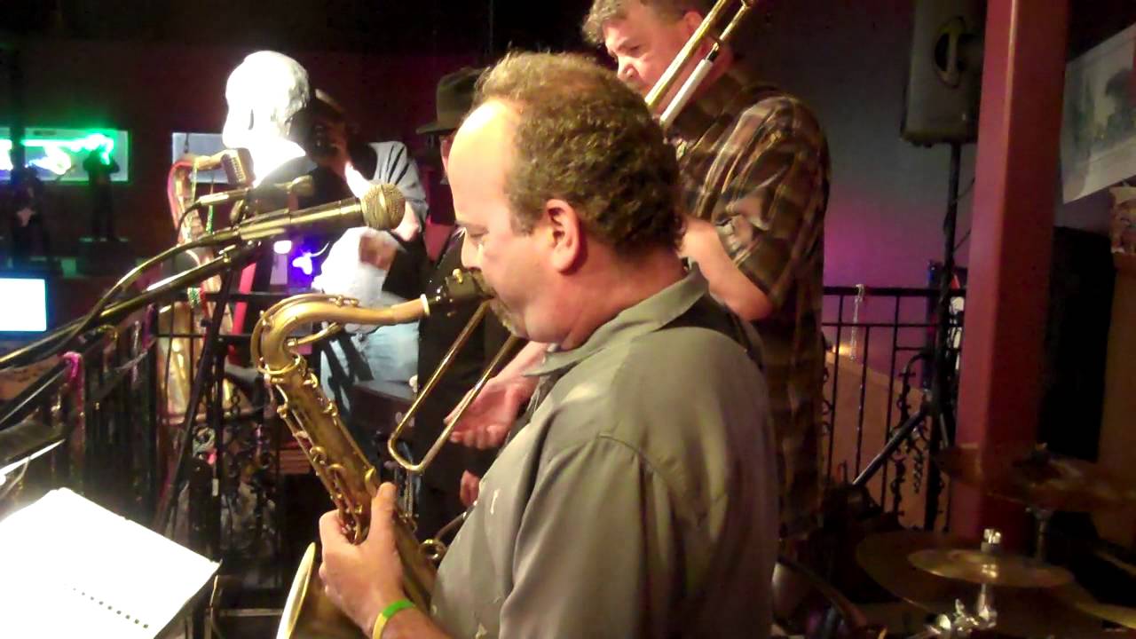 Jazz, A Louisiana Kitchen Sparks Live Music Featuring Rick Metz