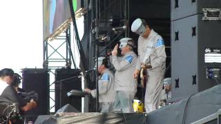Devo-Peek-a-boo Lollapalooza 2010