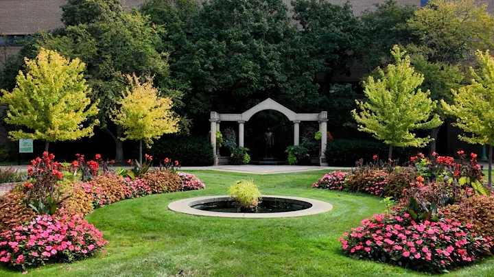 Exploring Gorgeous Michigan State Horticulture Gardens! (2024)