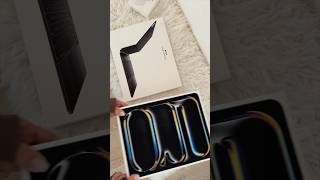 COMPRO L’IPAD PRO ALLE MIE GATTINE