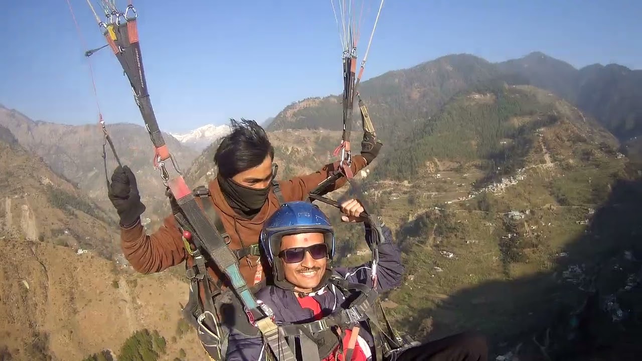 Paragliding in Kullu | My First Flying Experience in Himachal | Adventure | Amazing Mountain View 🪂