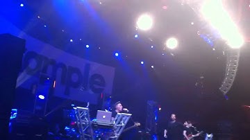 Example Say Nothing iTunes Festival 2012