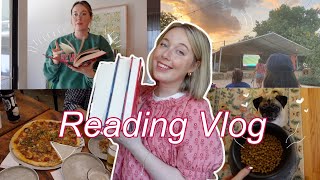 cozy reading vlog: 3 amazing books & beginning of fall vibes