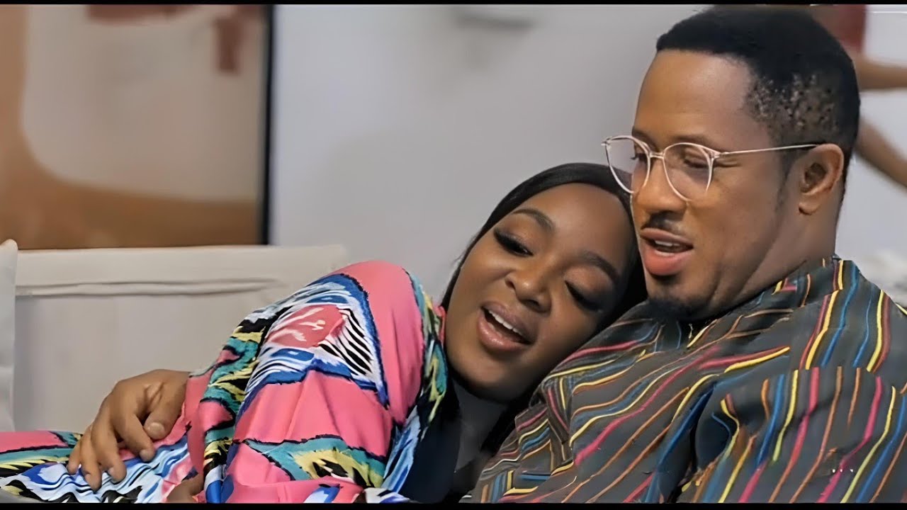 JAMAA ANASHANGAA HAJALALA NA HOUSE GIRL ILA  KAMPA BILA KUJUA || LOVE STORY