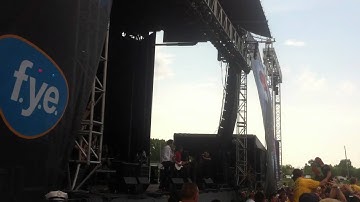 Rock on the Range 2011 -- Trapt -- Stand Up