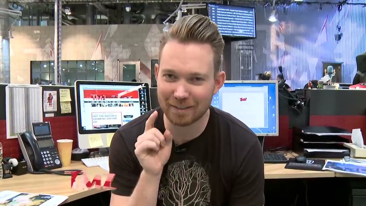 Justin Bieber & Pal Double-Team Topless Stripper | TMZ