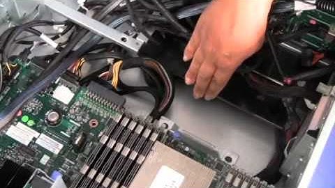 IBM System X 3500 M4 Remove Paddle Card