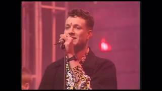 Blancmange - Don&#39;t Tell Me (Top Of The Pops 1984)