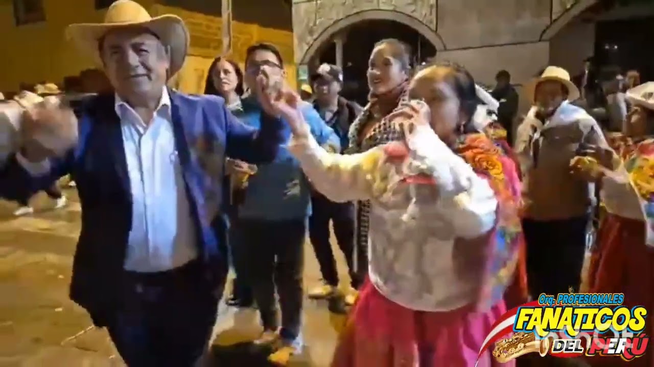 Orq.Profesionales Fanáticos del Perú 🇦🇹🇦🇹 Santa Ana de Tusi carnavales 2026
