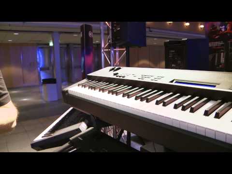 Yamaha CP4 Stage Piano - Yamaha @ Musician's Planet
