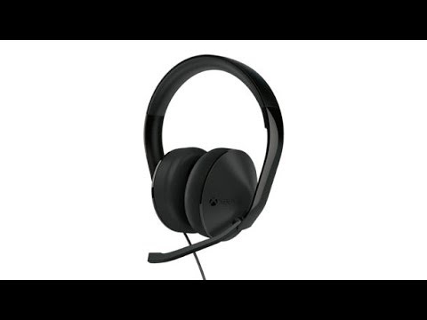 Unboxing Microsoft&rsquo;s Stereo Headset for Xbox One