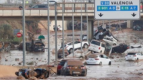 Inondations meurtrières en Espagne : comment expliquer un bilan humain si élevé ? • FRANCE 24