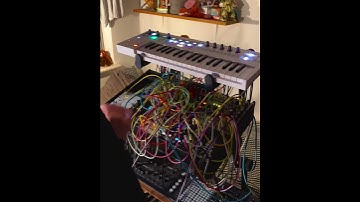 Making breakbeats on the modular synth