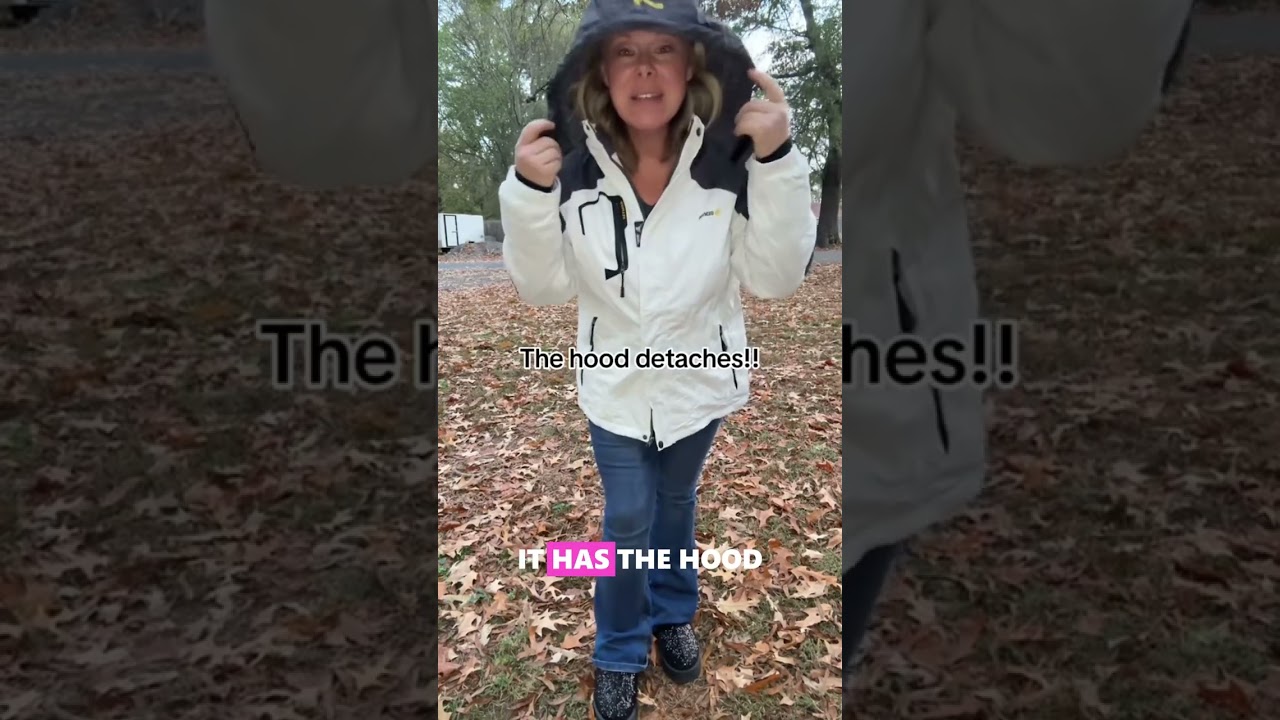 GEMYSE Women's Ski Snow Jacket Warm Winter Waterproof Coat Snowboard Rain Jacket Hooded Windproof