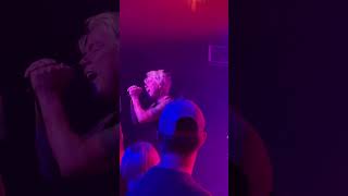 Stabbing Westward performs Bizarre Love Triangle