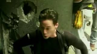 Keanu Reeves Behind The Scenes Of The Matrix