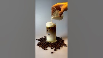 Anyone wants a Sea Salt Cream Latte? 🙋‍♀️🙋🏻‍♂️#viralvideo #viralshorts #icedcoffee
