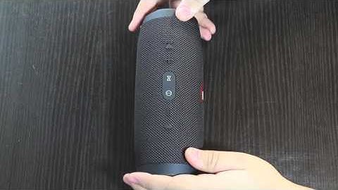 Waterproof bluetooth speakers with a hidden feature, the JBL CHARGE 3