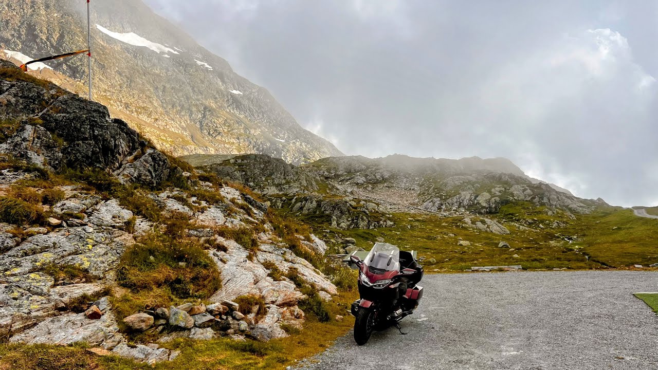 Susten Pass Schweiz - Goldwing Tour DCT 2025 50th Anniversary