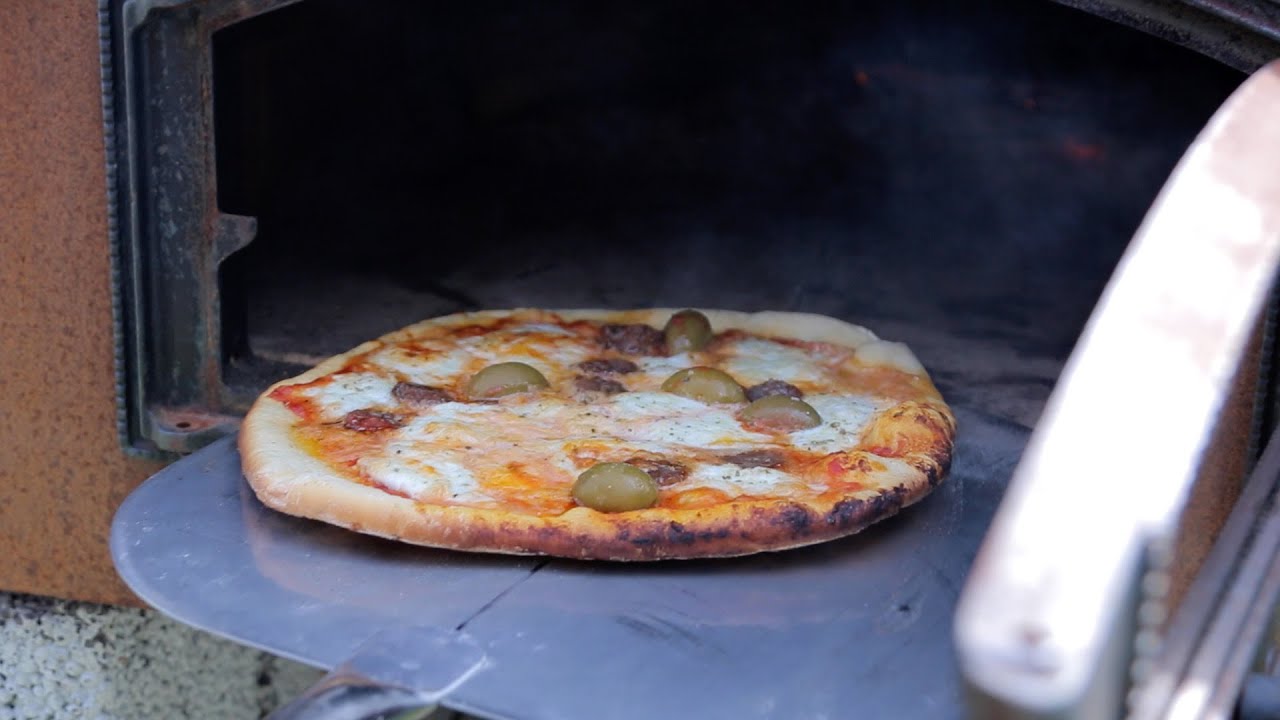 Pizza - så här gör jag min deg och tips på fyllning