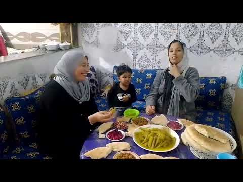 انا و زنوبة ولالة الحسنية الله يخلي لهم صحيحتهم فرحوا بيا