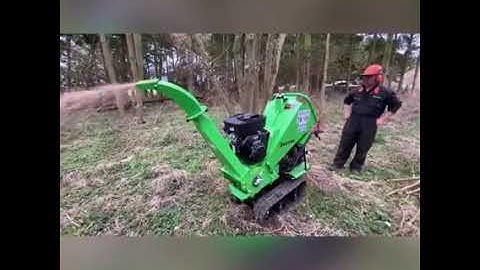 Máy băm cành cây, tàu dừa di động