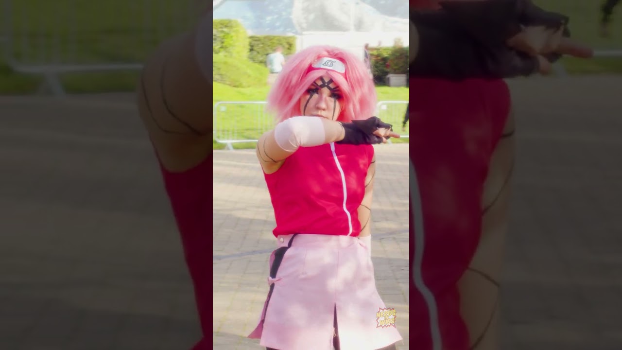 Sakura Cosplay at MCM London Comic Con 🌸 | Naruto Cosplay 🍥 #cosplay #shorts