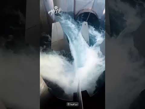 تدفق المياه بغزارة في نبع الفيجة دمشق مسك سوريا