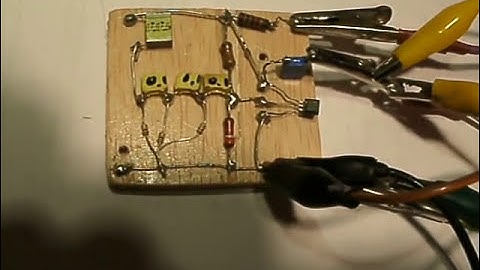 Easy sine wave generator that did not always work (why? basics + remedies in the description)