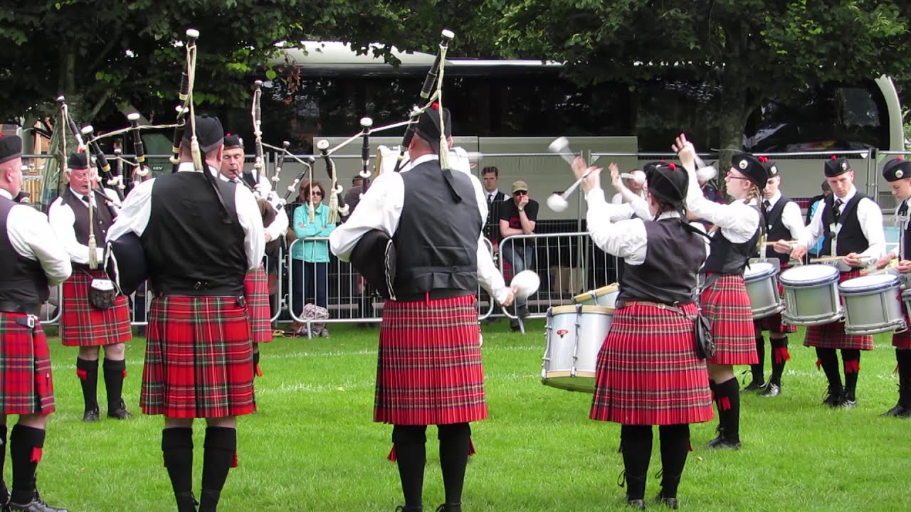 pipe band tours